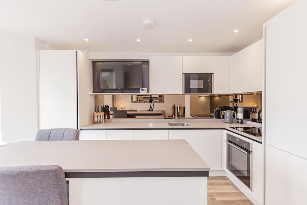 Flat 3, 161 Crescent Road - Luxury Apartment 옥스퍼드 외부 사진