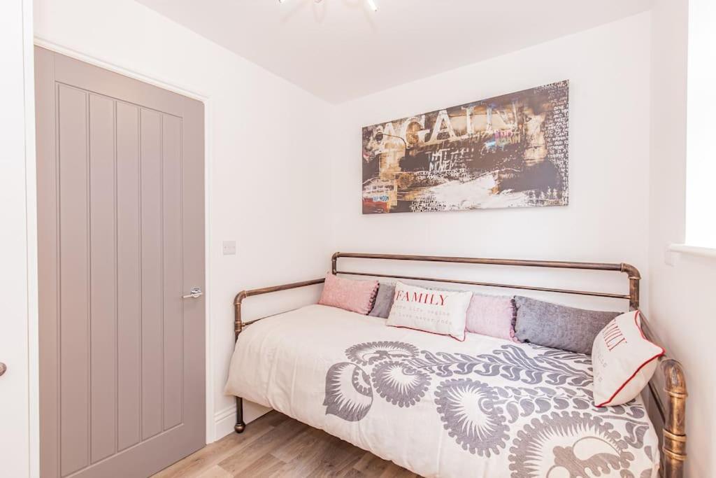 Flat 3, 161 Crescent Road - Luxury Apartment 옥스퍼드 외부 사진